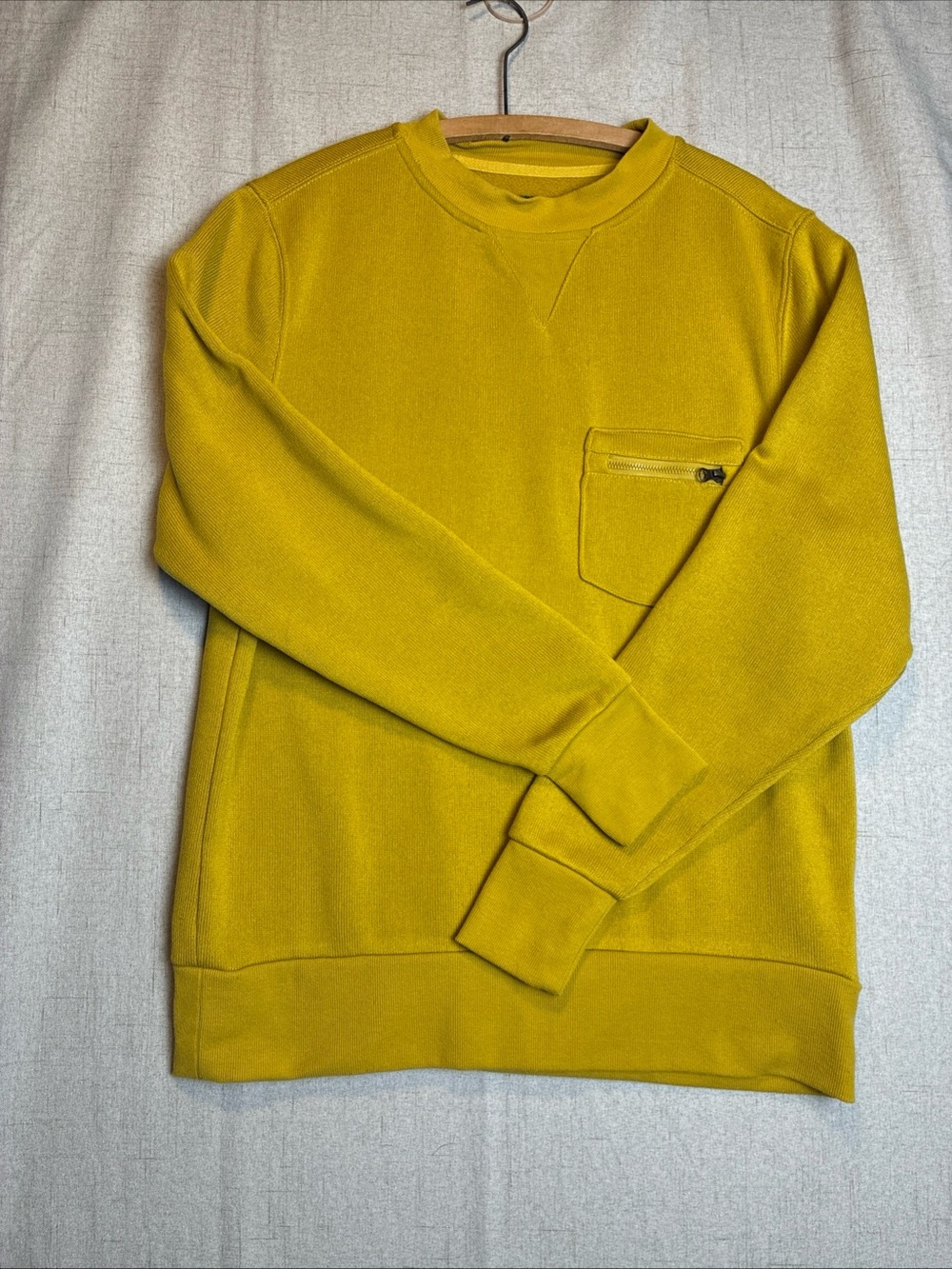 Arthur Beale Sweater Men M Mustard Yellow Crewneck Pullover Fleece Cozy Luxury